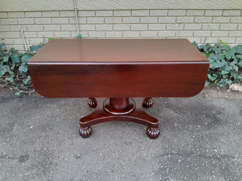Victorian Mahogany Pembroke Table
