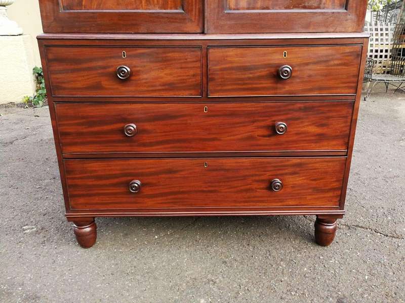 A Late 19th/ Early 20th  Century Victorian Mahogany Linen Press