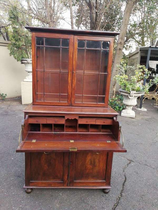 A Circa 1820 Regency Mahogany Secretaire/Bookcase With Glazed Cottage Pane Doors