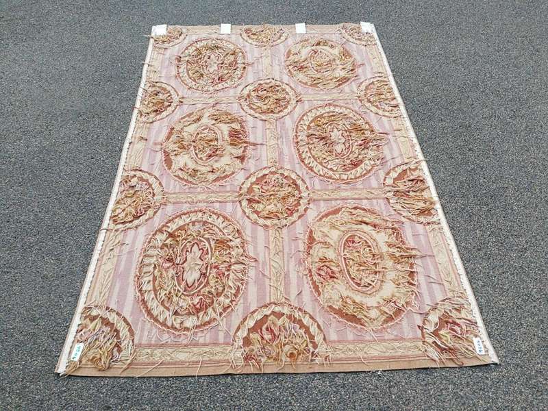 A Handmade French Aubusson Carpet / Rug
