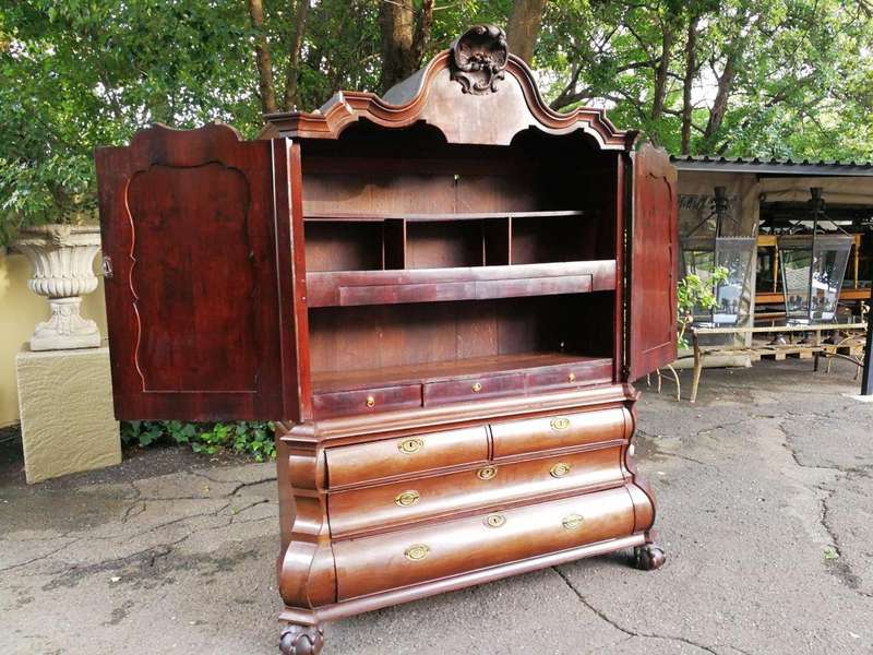 A Rare  Late 18th Century Dutch Walnut Armoire
