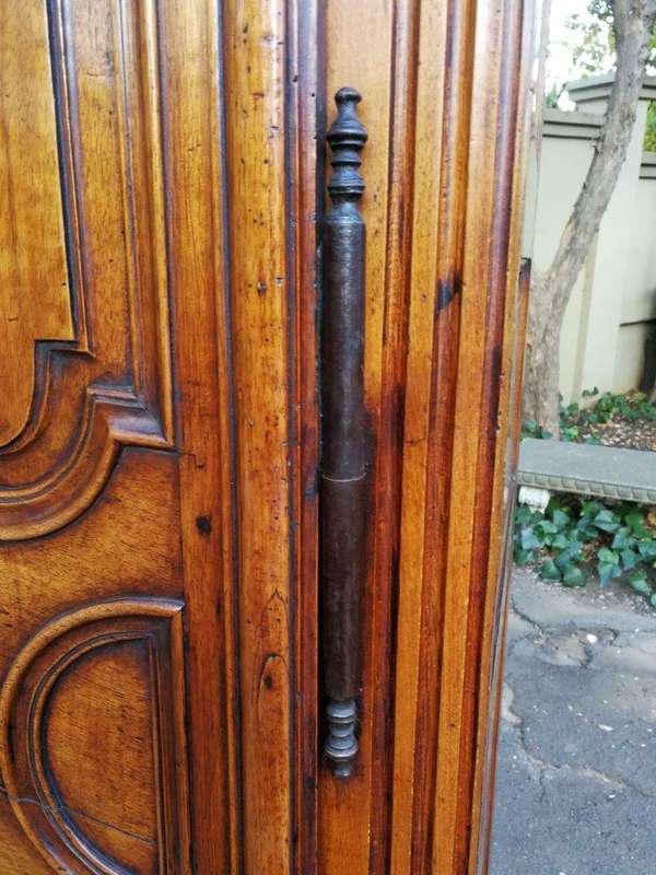A Late 18th/early 19th century French Provincial Oak Armoire