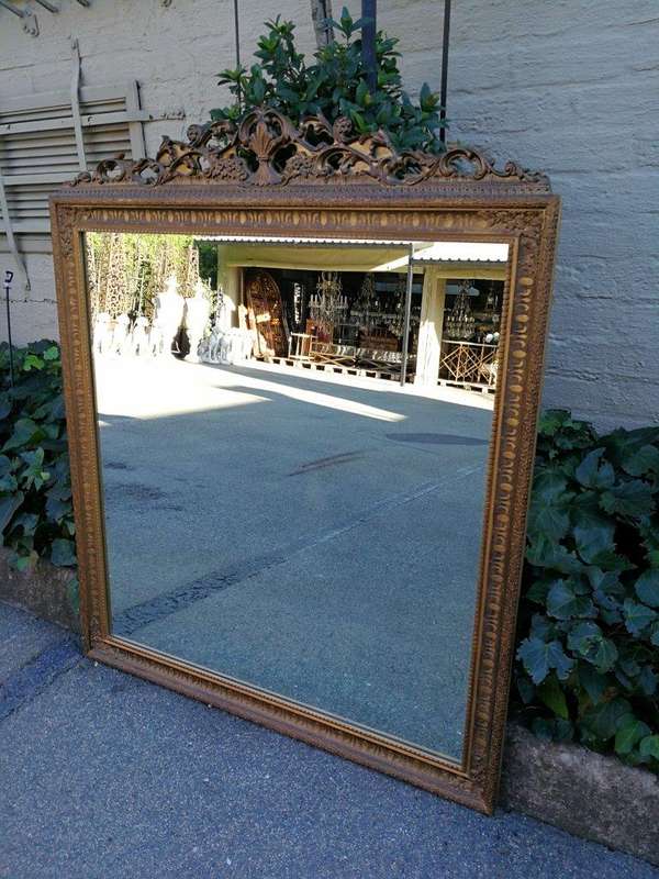 A Gilt-painted Wooden and Composite Mirror, Circa 20th Century