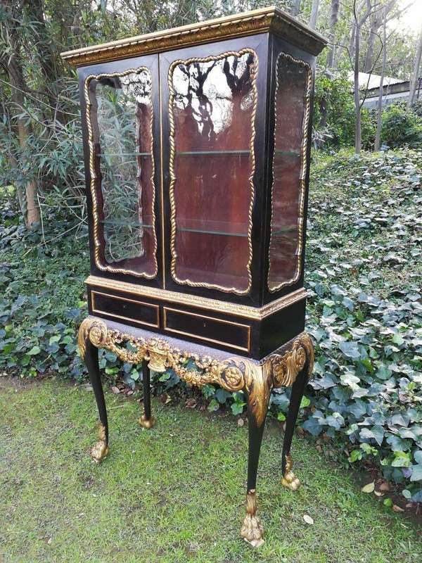 A Victorian-style Painted and Gilded Cabinet/ Display Cabinet with Carved Glazed Doors with Two D...