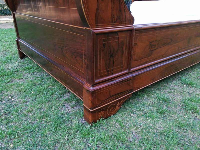 A 19th Century French Rosewood Lit Bateau