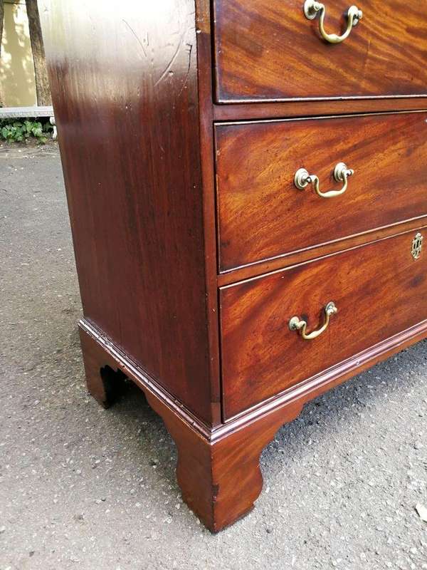 An Antique George III Mahogany Tallboy Chest - Provenance Sothebys London