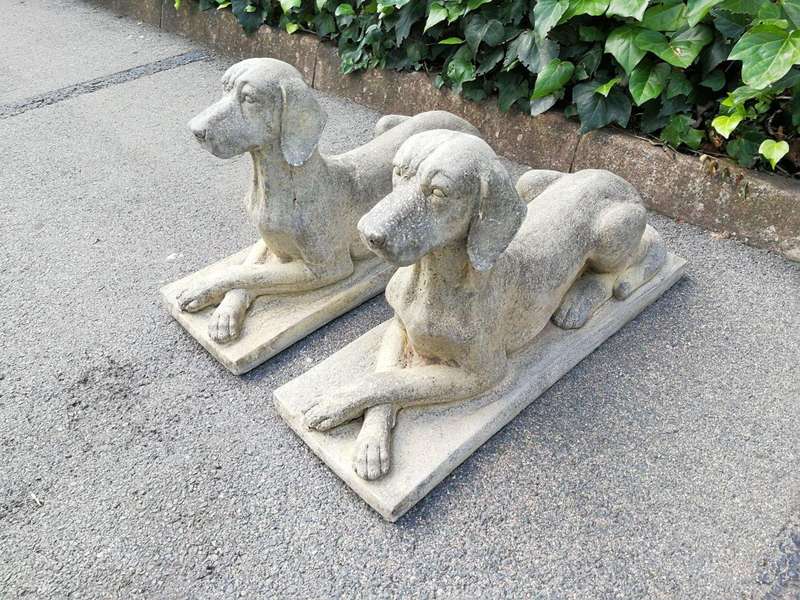 A Pair of Large 20th Century English Cast Stone Concrete Dogs ND