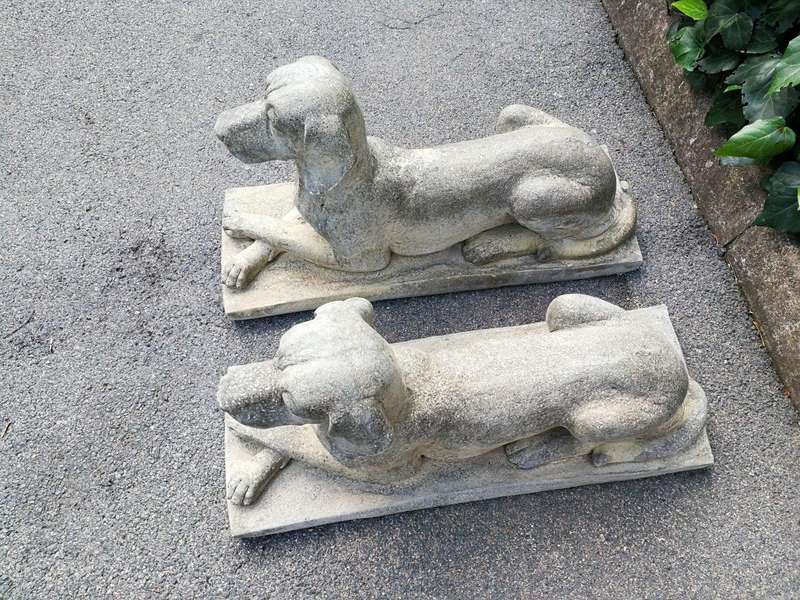 A Pair of Large 20th Century English Cast Stone Concrete Dogs ND