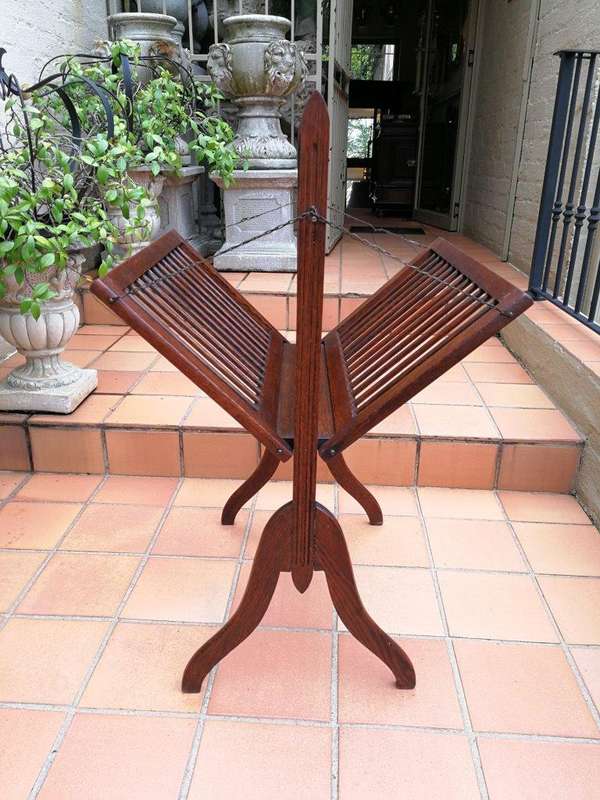 An Oak Wood Folio Stand (Used For Large Books, Maps, Art Or Documents)