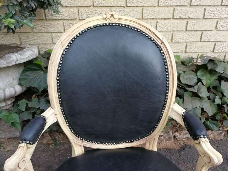 A 20th Century Pair Of French Louis XIV Style White Oak Armchairs In A Contemporary Bleached Fini...