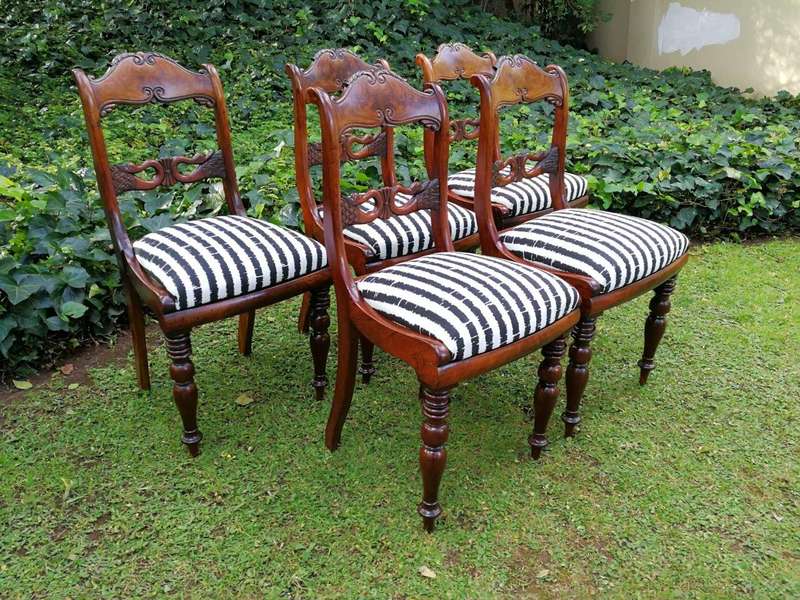 A Set Of Five 19th Century Circa 1860 Victorian Mahogany Chairs