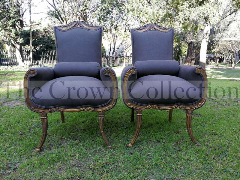 A First Half 20th Century Circa 1930 Pair of Large Size Hand-gilded Carved Mahogany Armchairs