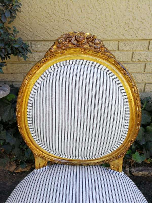 A Pair Of 20th Century French Style Gilt Salon Chairs