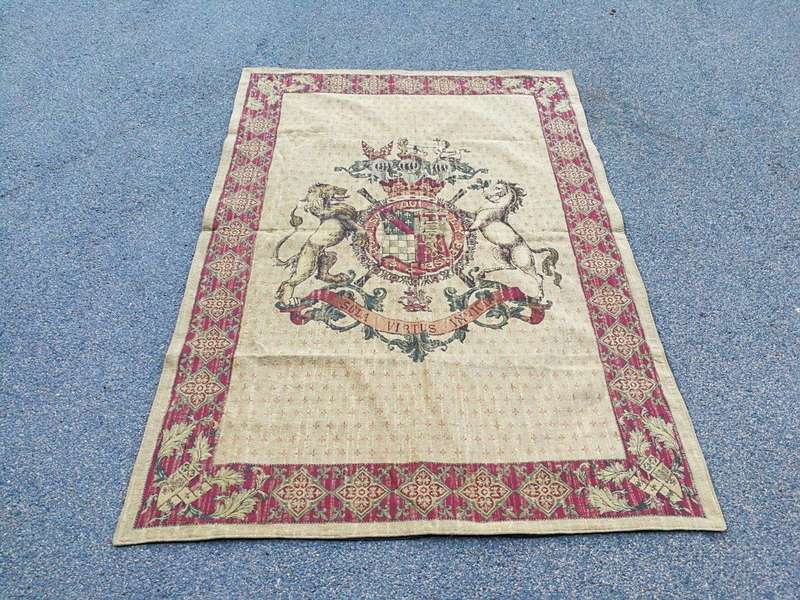 Antique Armorial Coat of Arms Scene Beautiful Wall Hanging Tapestry