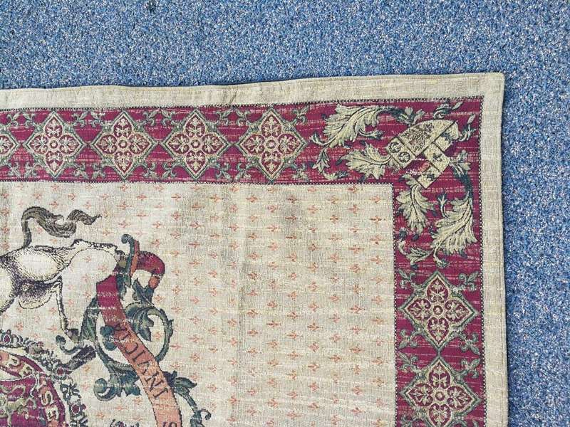 Antique Armorial Coat of Arms Scene Beautiful Wall Hanging Tapestry
