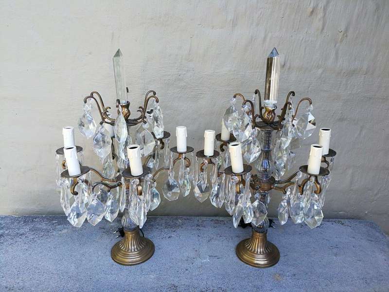 A Pair of French Style Gallery Brass and Crystal Table Lamp in a Gold Finish (Medium)