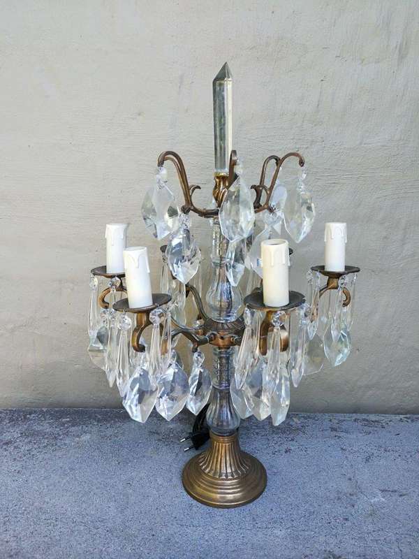 A Pair of French Style Gallery Brass and Crystal Table Lamp in a Gold Finish (Medium)