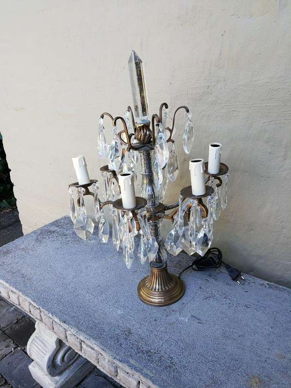 A French Style Gallery Brass and Crystal Table Lamp in a Gold Finish (Medium)