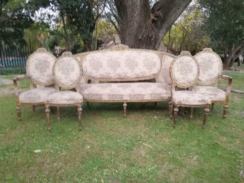 A 20th Century French Style Carved And Hand Gilded Giltwood Five Piece Set Comprising A Settee, A...