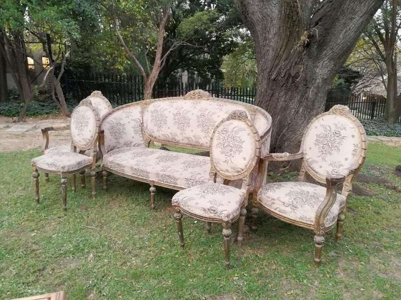 A 20th Century French Style Carved And Hand Gilded Giltwood Five Piece Set Comprising A Settee, A...