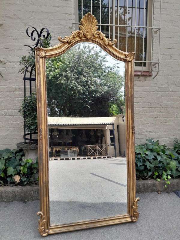 A French Style Ornately Carved And Gilded Bevelled Mirror 5