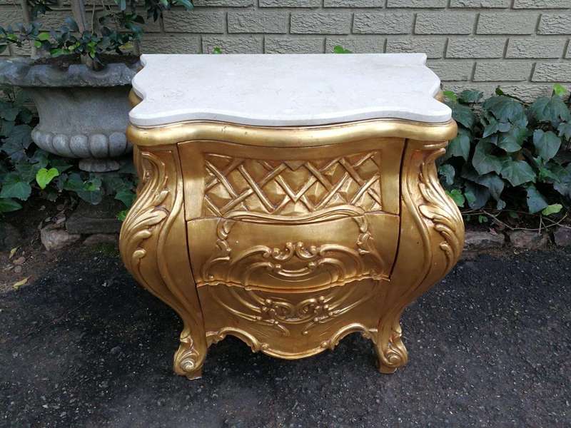A Pair of French Style Ornately Carved Bombe Giltwood Pedestals/Side Tables with Marble Tops