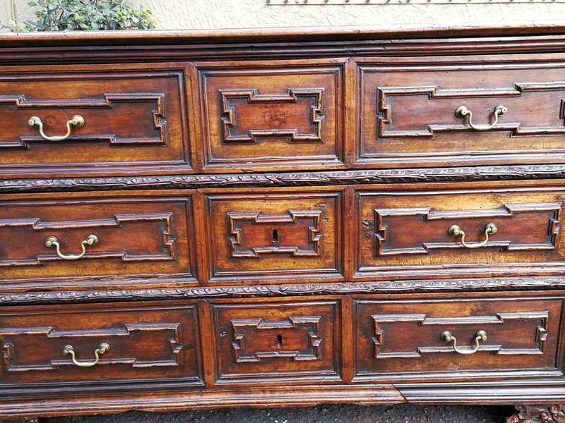 A Late 18th Century Mahogany Carved Chest Of Drawers With British Antique Dealers Association Sta...