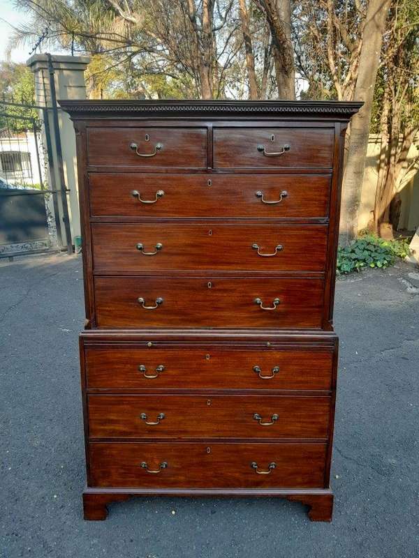 A Circa 1800 Regency English Mahogany Chest-On-Chest With A Pull-Out Writing Surface With Locks A...