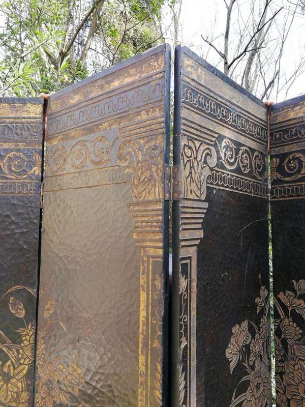 A Circa 1900 French Chinoiserie  Lacquered, Carved And Gilt-Painted Eight-Panel Screen