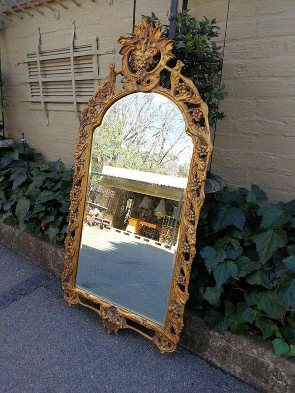 A 19th Century-Style Gilt-Painted Wooden And Bevelled Mirror