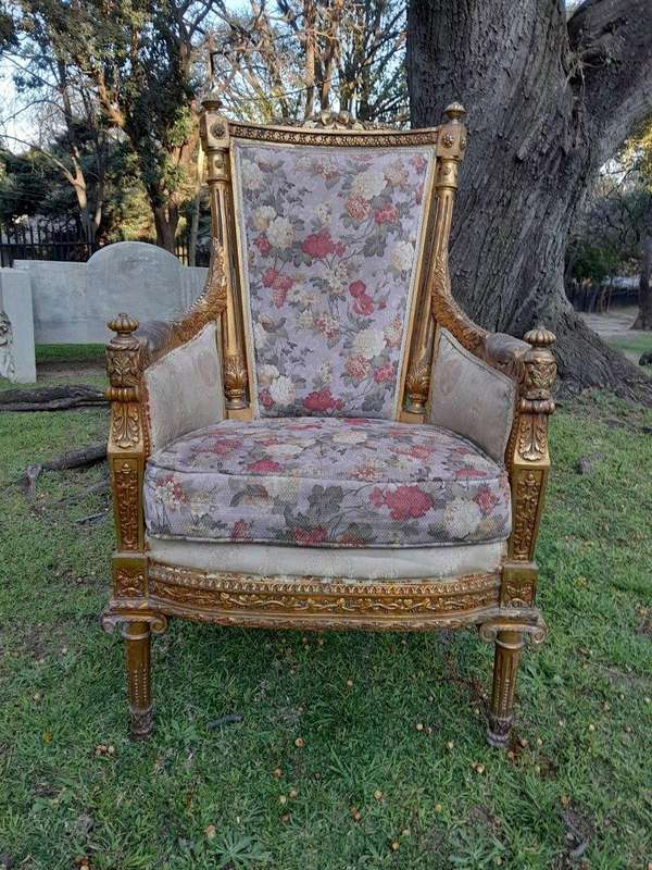 A 20th Century Pair of French Style Bergere Hand Gilded Wooden Armchairs