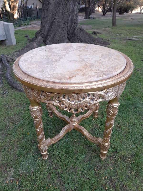 A 20TH Century French Style Carved and Hand Gilded Side Table with Marble Top