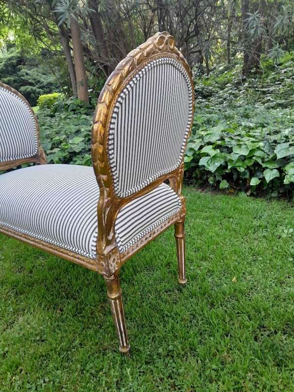 A French Style Carved Window Bench