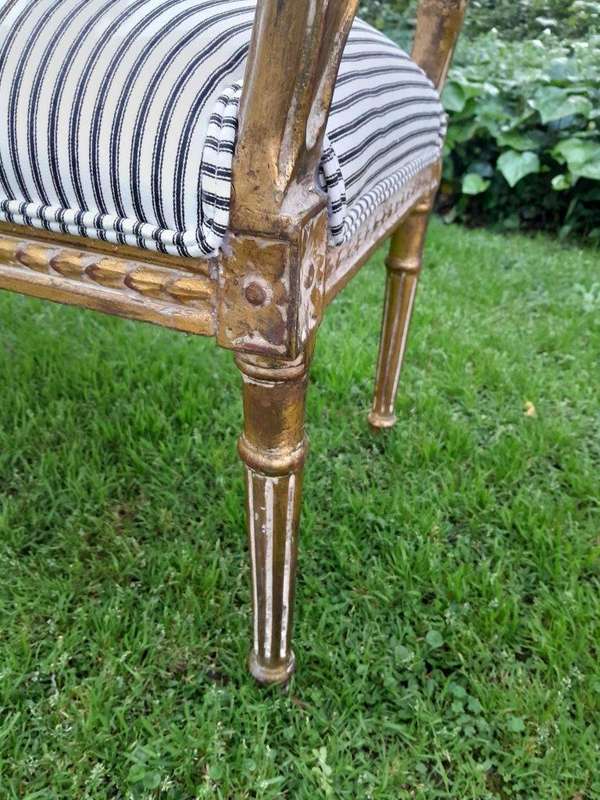 A French Style Carved Window Bench