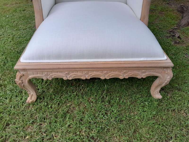 A 20th Century French Style Carved Day Bed / Chaise Longue in a Contemporary Bleached Finish and ...