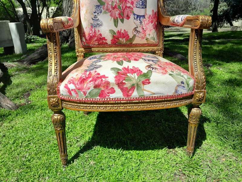 A Pair of 20th Century French Louis XVI Styled Ornately Carved and Gilded Fautelli Chairs