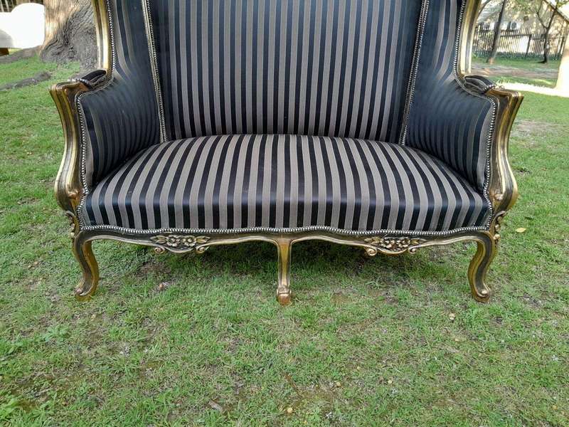 A French Style Carved and Gilded Wooden Dome / Canopy Settee (Dome Modelled on The Famous Louis X...