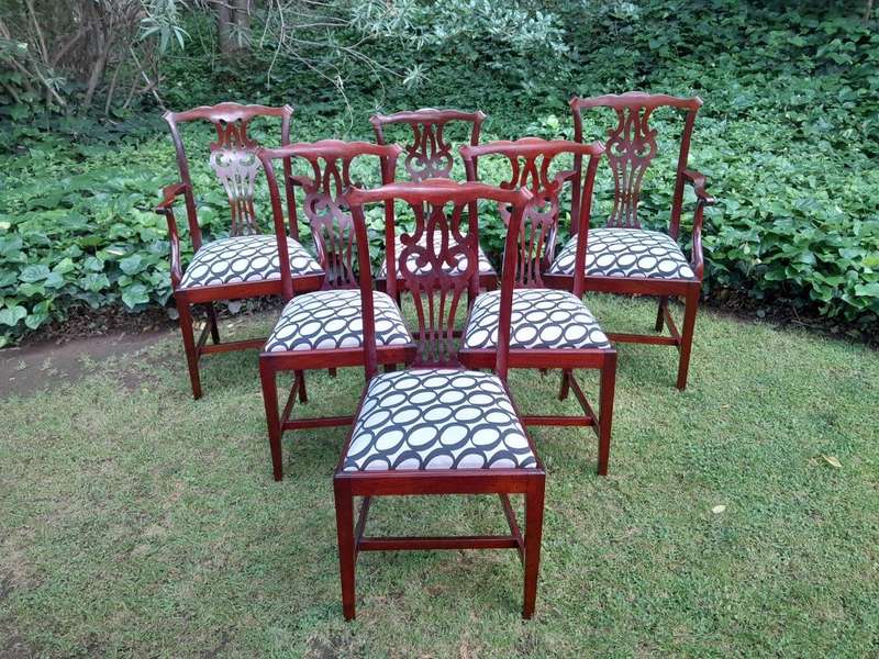 A 20th Century Set Of Six Mahogany Chippendale Style Chairs Including A Pair Of Armchairs/Carvers