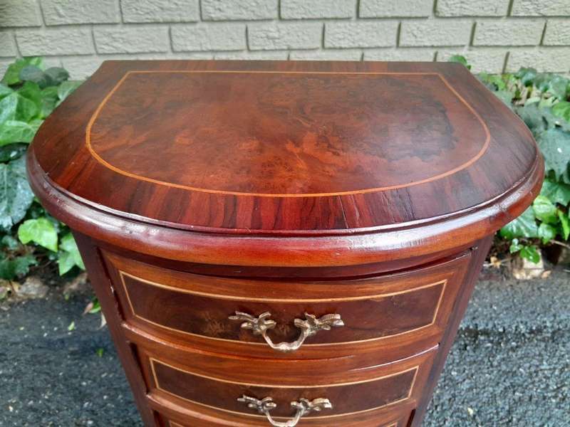 A 20th Century French Style Pair Of Mahogany And Brass Pedestals / Bedside Tables With Four Drawers