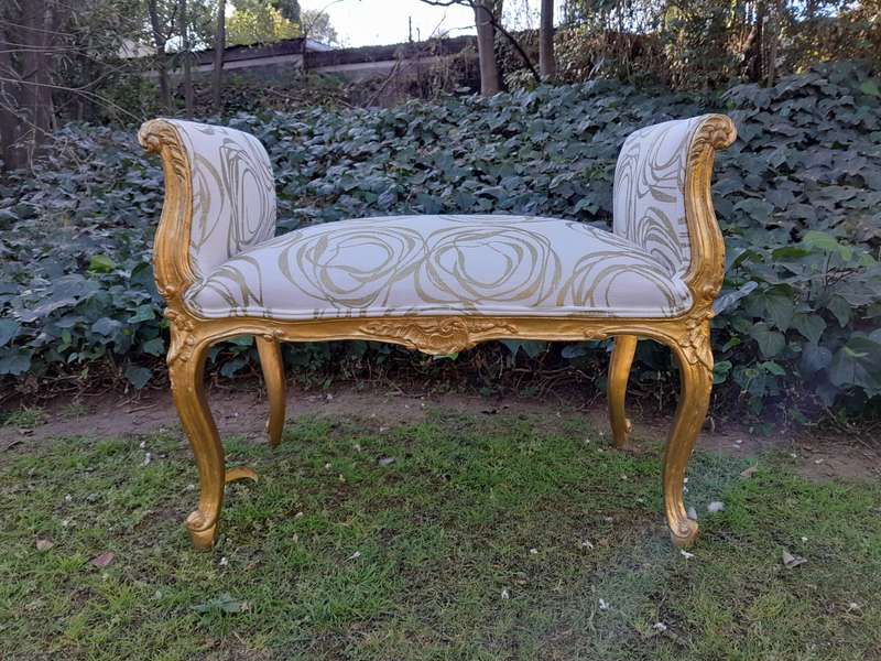 A French Style Ornately Carved Wooden Window Seat  /  Ottoman
