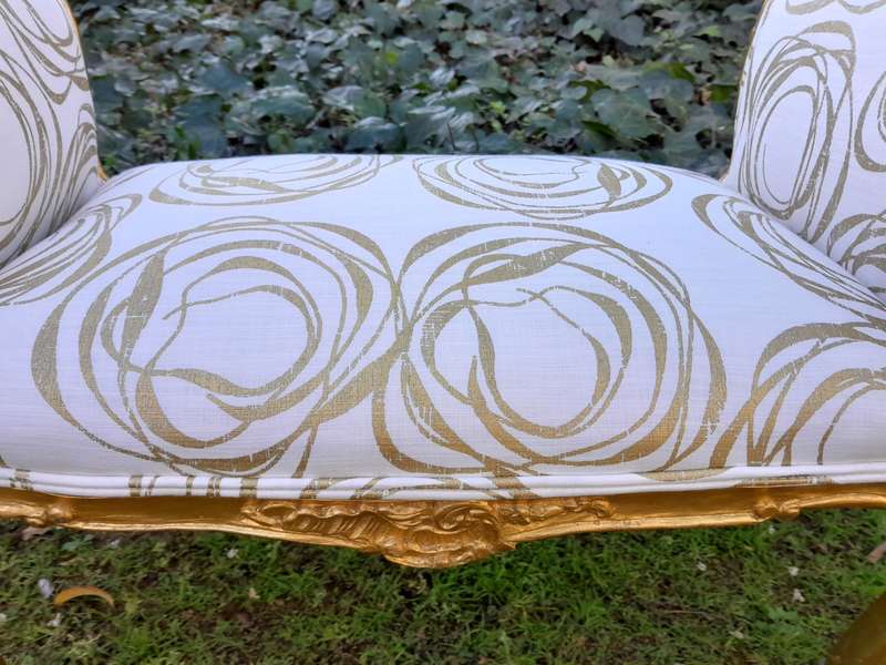 A French Style Ornately Carved Wooden Window Seat  /  Ottoman