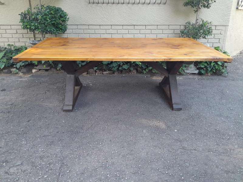 A Cape Yellowwood Entrance / Refectory / Dining Table