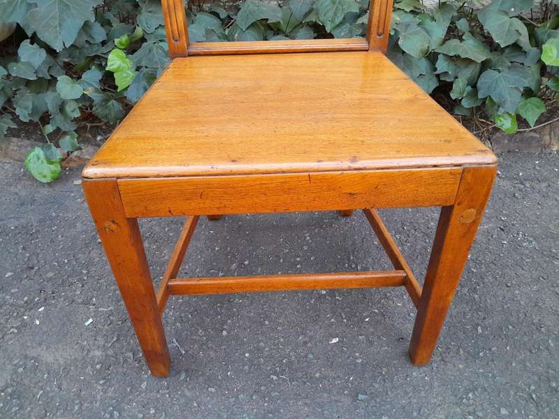 An Early 20th Century Set Of 3 Oak Chairs