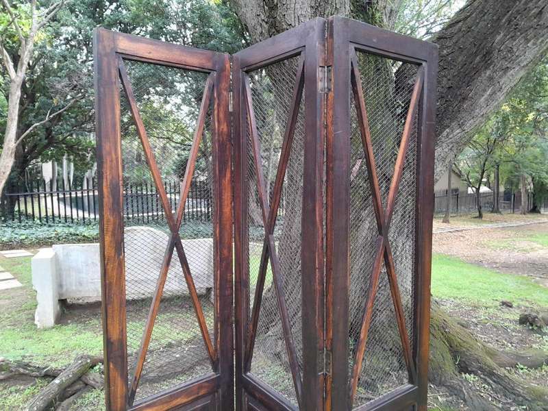 A 20TH Century 3 Panel Wooden Screen