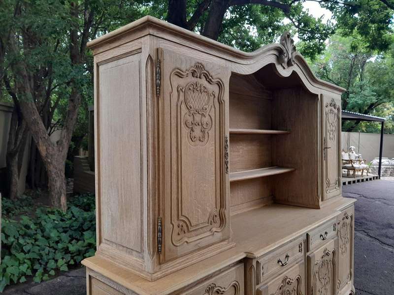 A 20th Century French Style Carved Wooden Sideboard / Server / Drinks Cabinet In A Contemporary N...