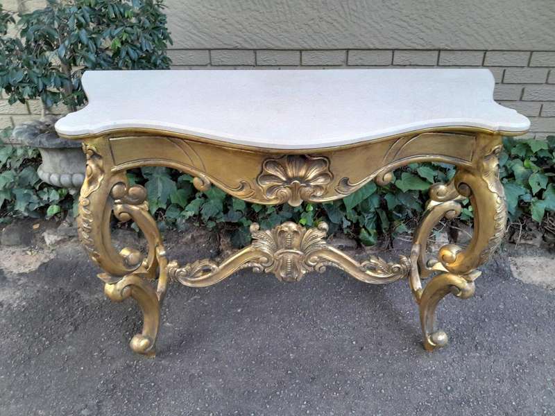 A Gilded Console Table withMarble Top