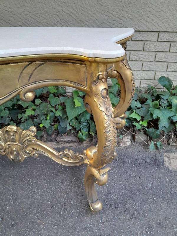 A Gilded Console Table withMarble Top