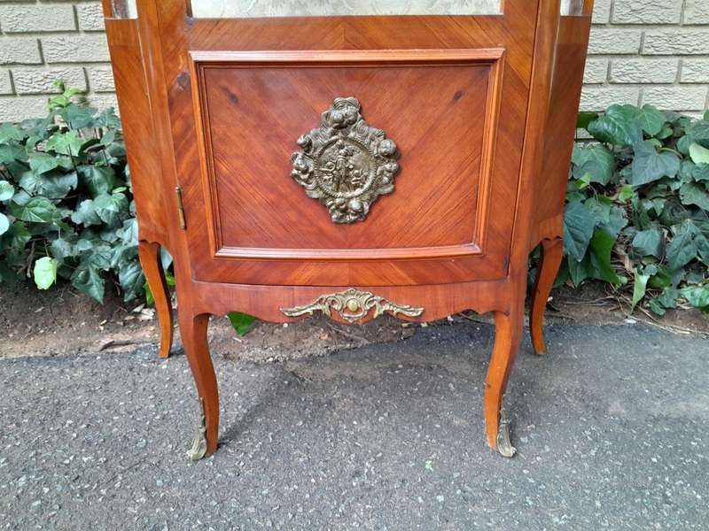 A 20th Century French Style Vitrine With Gilt Mounts