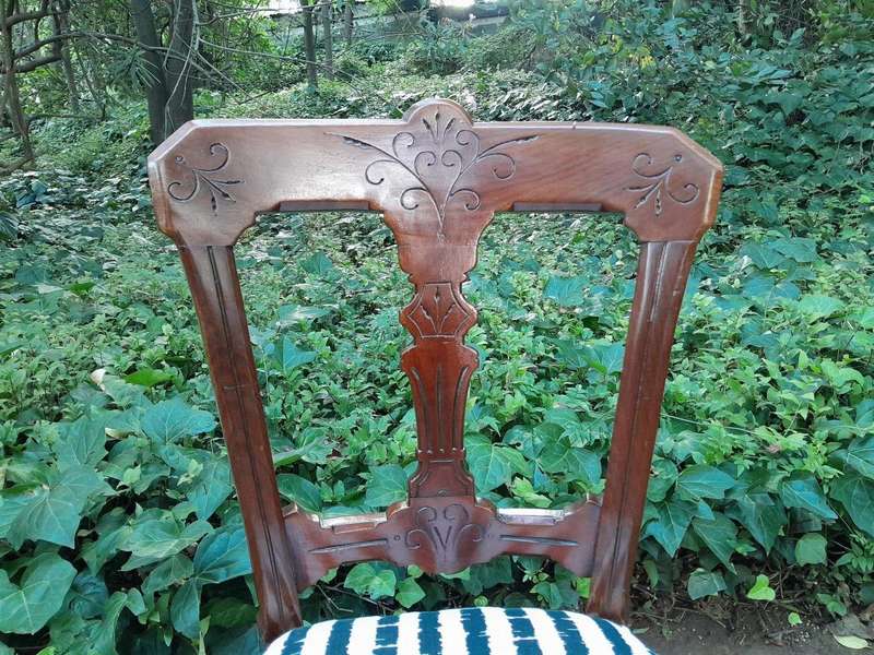 An Antique Victorian Circa 1889 Set of Ten Mahogany Dining Chairs