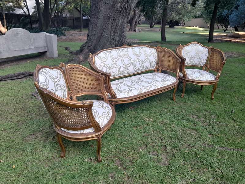 A Mid 20th Century Circa 1950 French Set Of Gilt Painted Wooden And Rattan Settee With A Pair Of ...